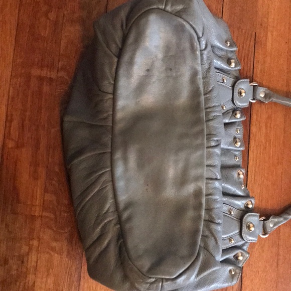 COPY - Gucci soft gray leather over the shoulder… - Picture 4 of 12